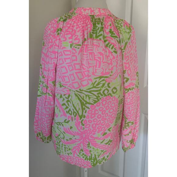 Lilly Pulitzer Elsa Silk Shirt Top Home Slice Pink Pineapple Small - Picture 2 of 6